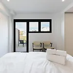 Stunning House With Private Jacuzzi And Sea Views